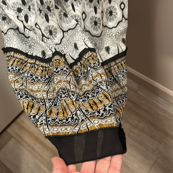 WOMEN’S Layered Black and White Maxi Shirring Waist Skirt size Small - Picture 6 of 12